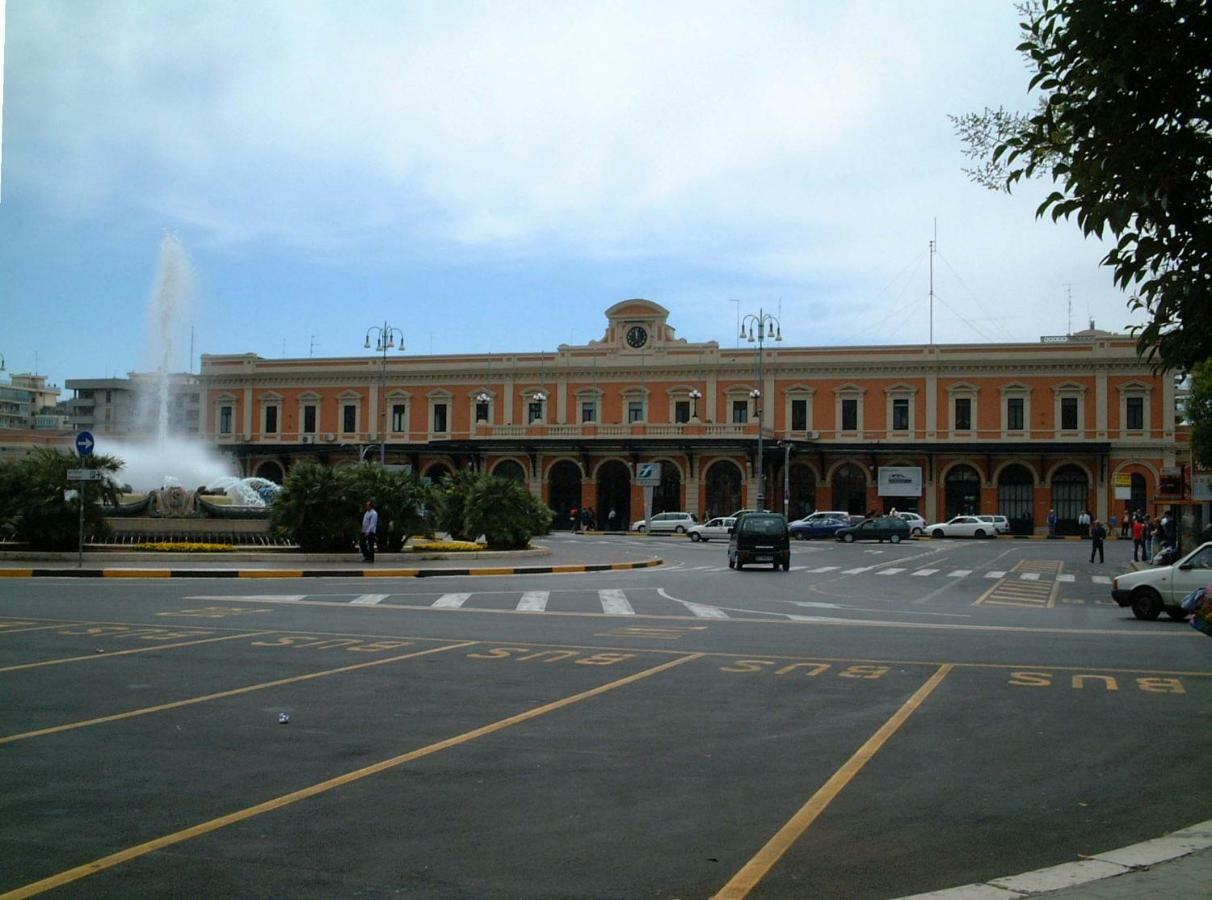 Alla Corte Della Suocera Bari Luaran gambar